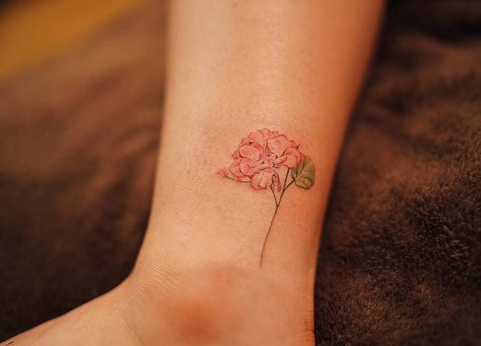 Red Hydrangea Tattoo by Nando Tattoo