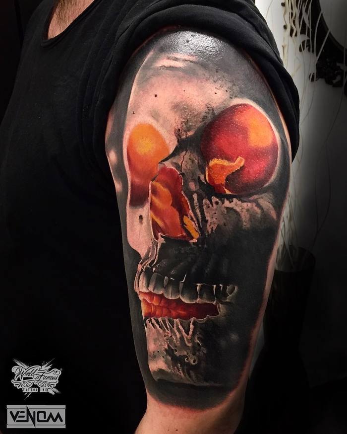 Skull Tattoo by Tomas Saray