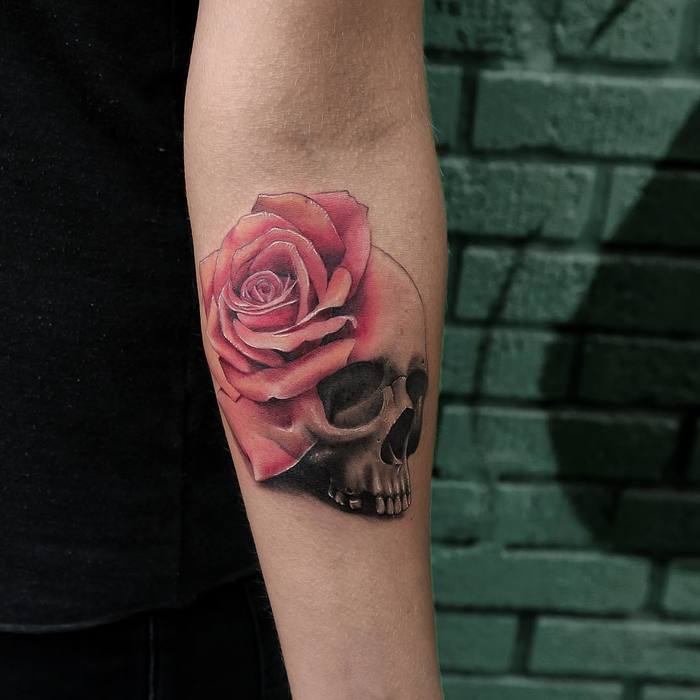 Skull and Rose Tattoo by Joice Wang